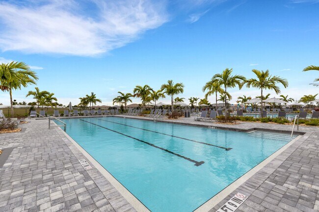 Building Photo - 16020 Sunny Day Dr