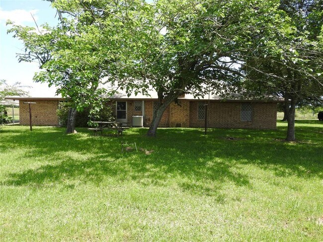 Building Photo - 21547 Binford Rd