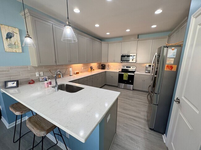 Building Photo - Welcome to Margaritaville 55 + Community