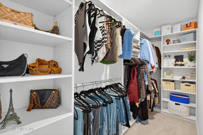 Building Photo - 33 Coastline Wy