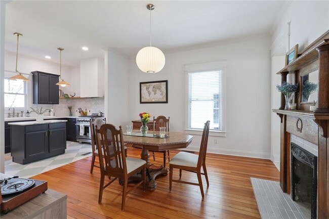 Building Photo - 1212 Merlin Ave SE