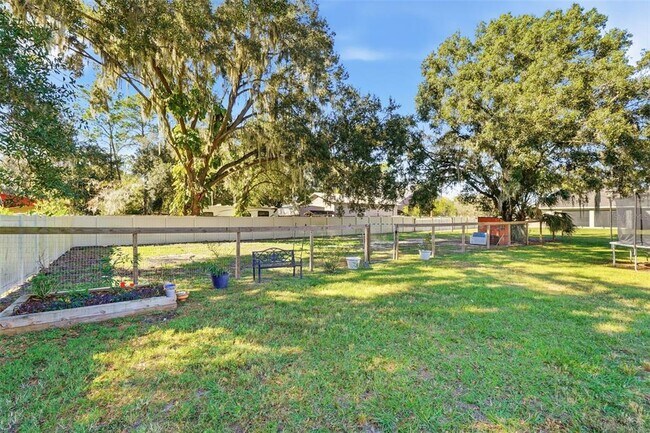 Building Photo - 4222 Deeson Rd