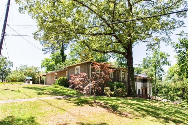 Primary Photo - 1752 Beacon Hill Blvd NE