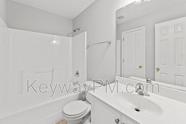 Building Photo - 1805 Honeysuckle Way