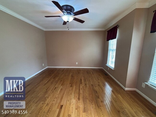Building Photo - 6423 Westshire Ct
