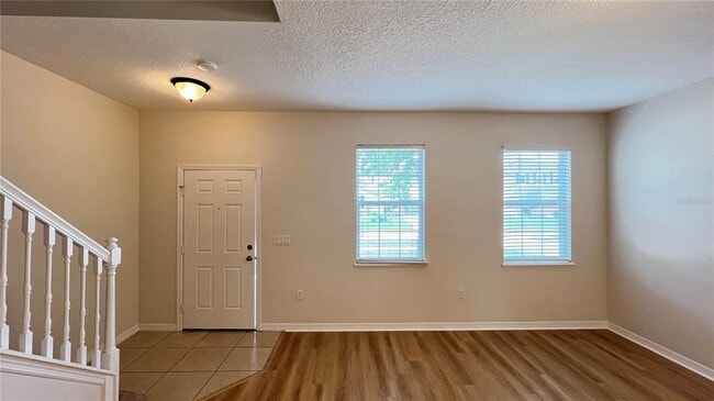 Building Photo - 16048 Yelloweyed Dr