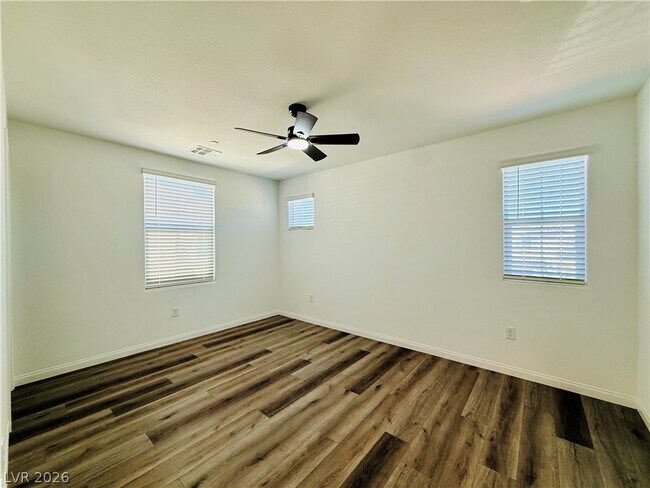 Building Photo - 398 Moonlight Opera Ct