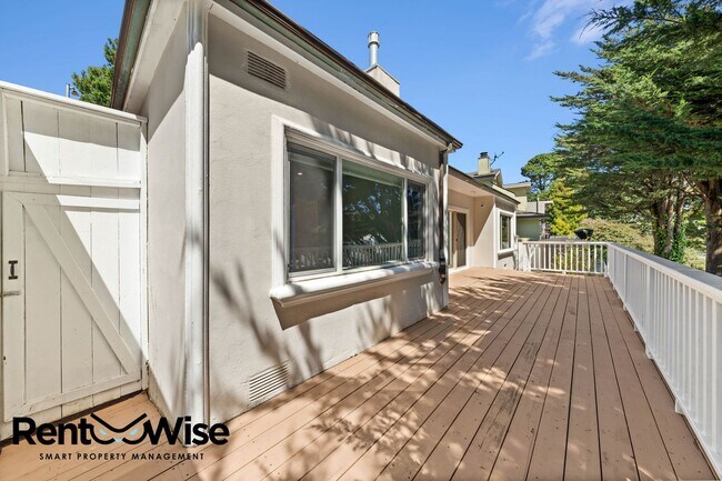 Building Photo - 74 Farview Ct