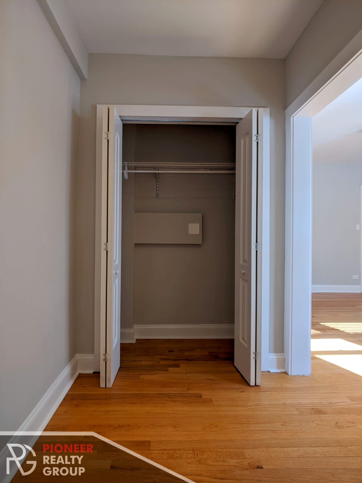 Building Photo - 618 W Patterson Ave