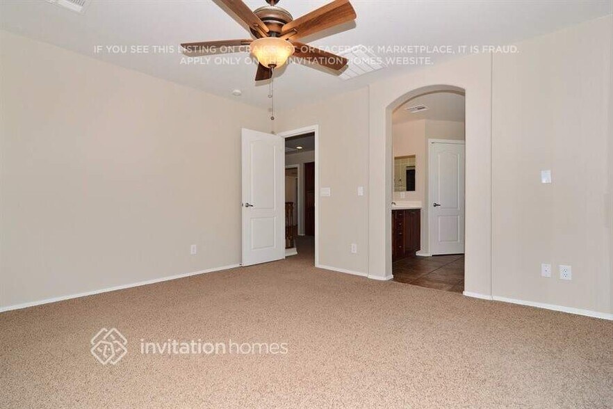 Building Photo - 12794 W Pasaro Dr