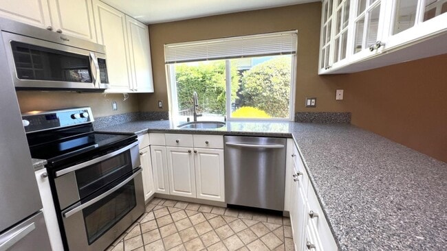 Building Photo - 10843 Northfield Square