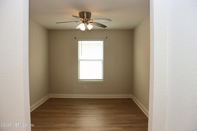 Building Photo - 13184 Holsinger Blvd