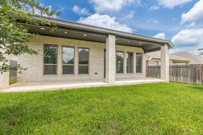 Building Photo - 9438 Iron Keeper
