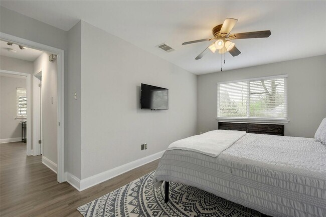 Building Photo - 4707 Borage Dr
