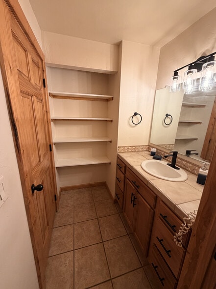 Building Photo - 2883 Burgess Creek Rd