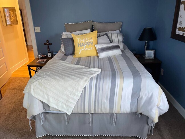 Building Photo - 5105 E North St