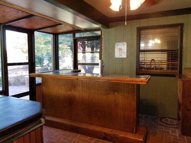 Building Photo - GREAT HOME CORNER LOT ZIA SCHOOL DISTRICT