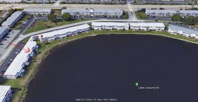 Building Photo - 1116 Lake Terrace