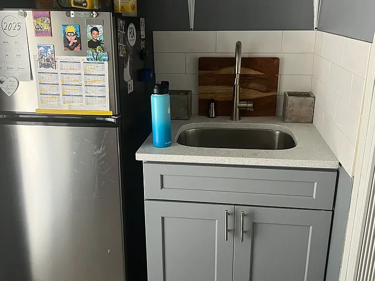 Building Photo - 128 Cedar St