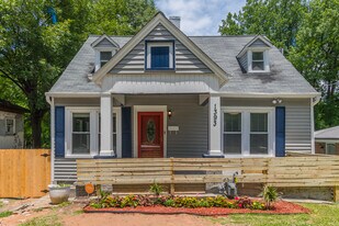 Building Photo - 1393 Westview Dr SW