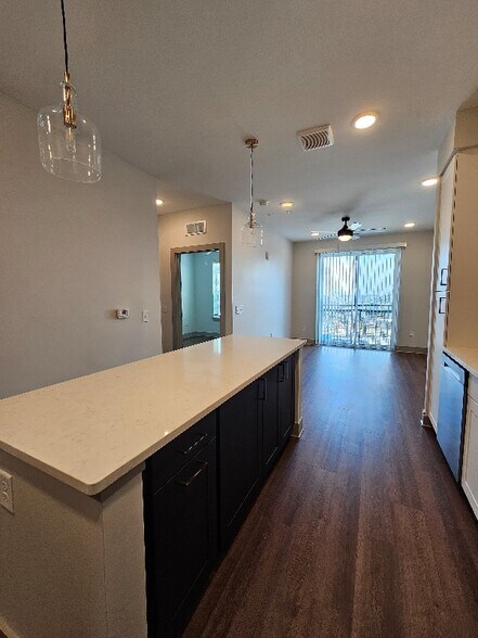 Building Photo - 700 Craighead St