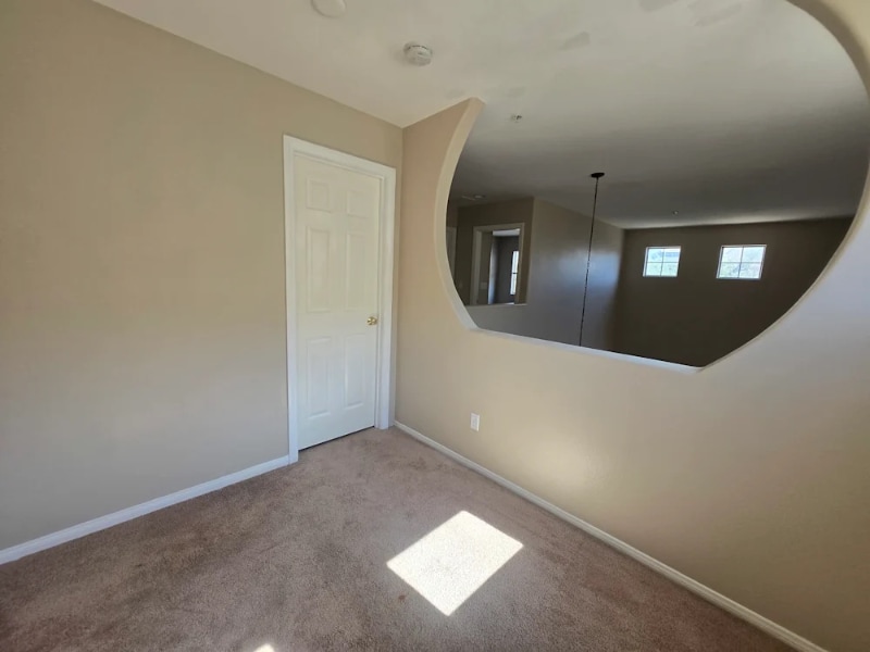 Building Photo - 747 piercey 16B Ct