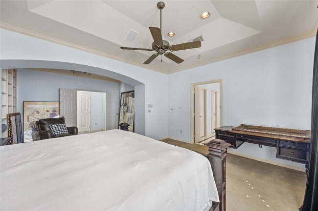 Building Photo - 42 Milan Estates