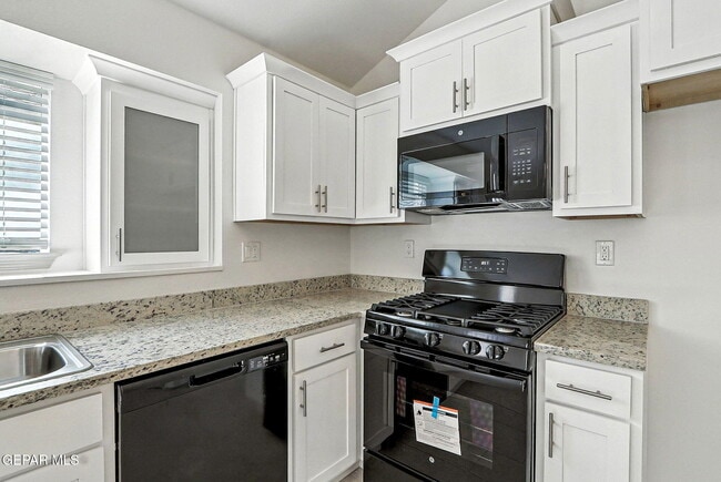 Building Photo - 14262 Kayla Mia Dr