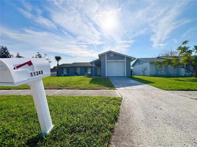 Building Photo - 11340 Cardiff Dr