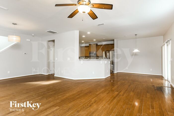 Building Photo - 4131 White Kestrel Dr