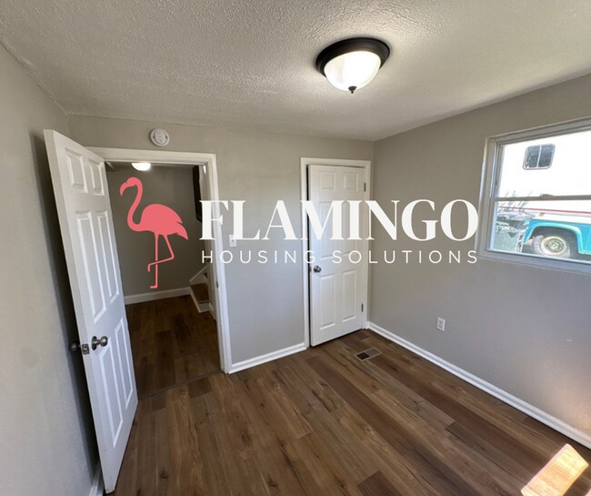 Building Photo - Charming 3-Bedroom Home in Dayton's Historic East Side