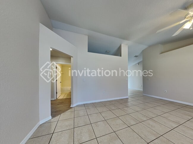 Building Photo - 518 Stephenson Ave