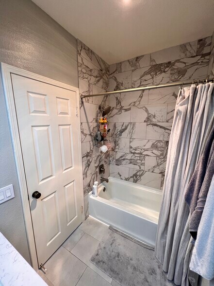 Building Photo - 5805 Friars Rd