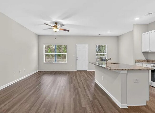 Building Photo - 101 Brexley Dr