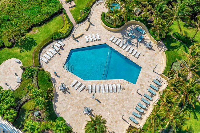 Building Photo - 500 S Ocean Blvd
