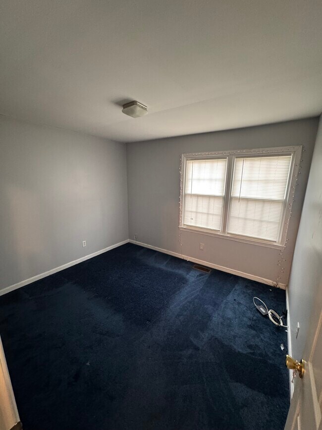 Building Photo - 8407 Finlay Ct