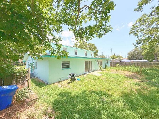 Building Photo - 1454 Trotter Rd