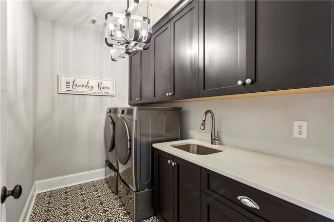 Building Photo - 2578 Middle Coray Cir