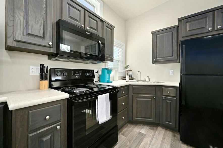 Building Photo - 257 Co Rd 278