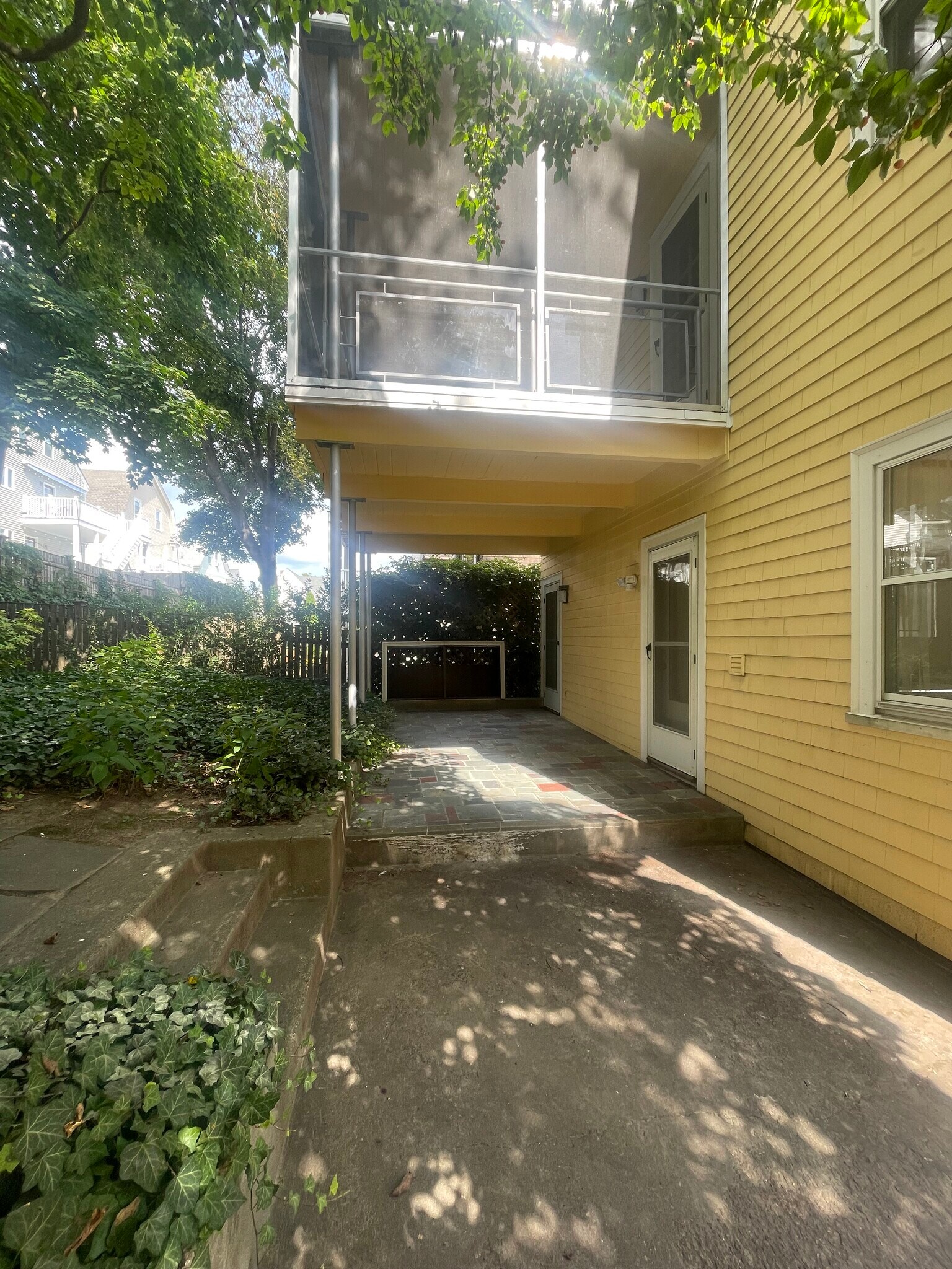 Building Photo - 10 Packard Ave