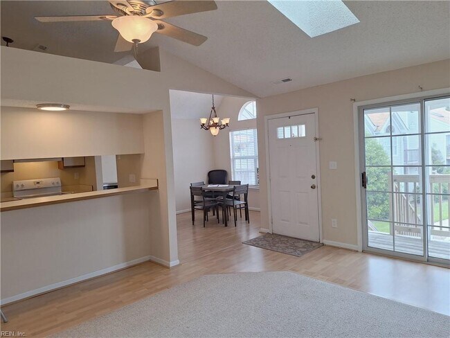 Building Photo - 3523 Brigita Ct