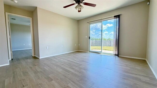 Building Photo - 12333 Paloma Blanca Way
