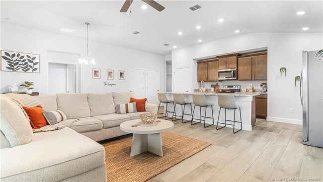 Building Photo - 5208 Manciano St