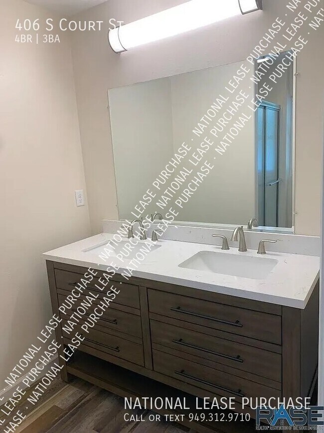 Building Photo - Rent to Own Updated Home with $12,000 Down...