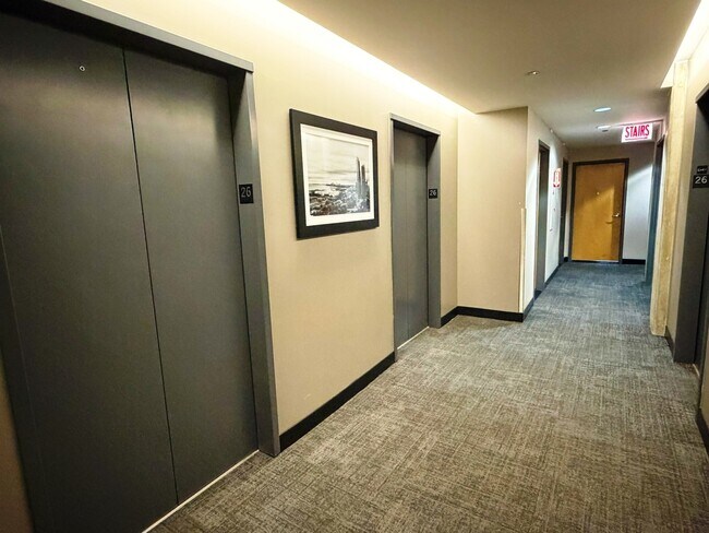 Building Photo - 1720 S Michigan Ave