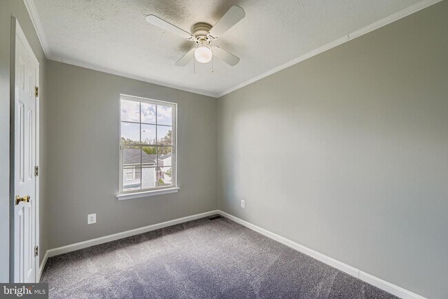 Building Photo - 2209 Bluegrass Heights Ct