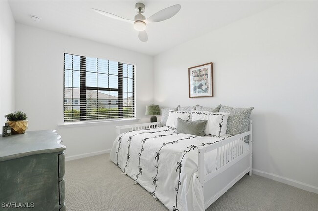 Building Photo - 1657 Serena Ave