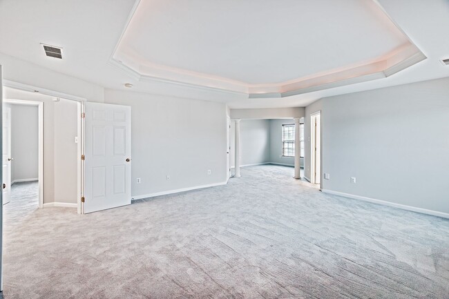 Building Photo - 917 Benalli Dr