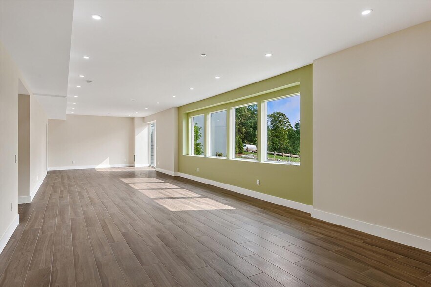 Building Photo - 68 Root Ave