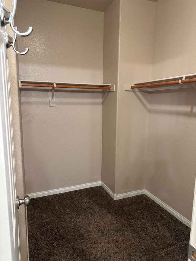 Building Photo - 7533 French Springs St